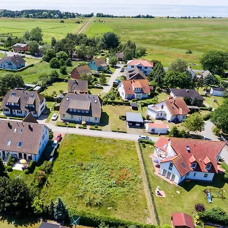 Апартаменты Strandhaus Whg_ 2 *